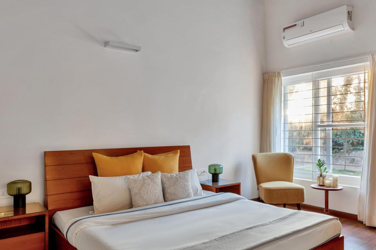 Saffronstays Cafella- A 3-Bdr Elliptical-Roof Villa In Chikmagalur Mudigere Luaran gambar